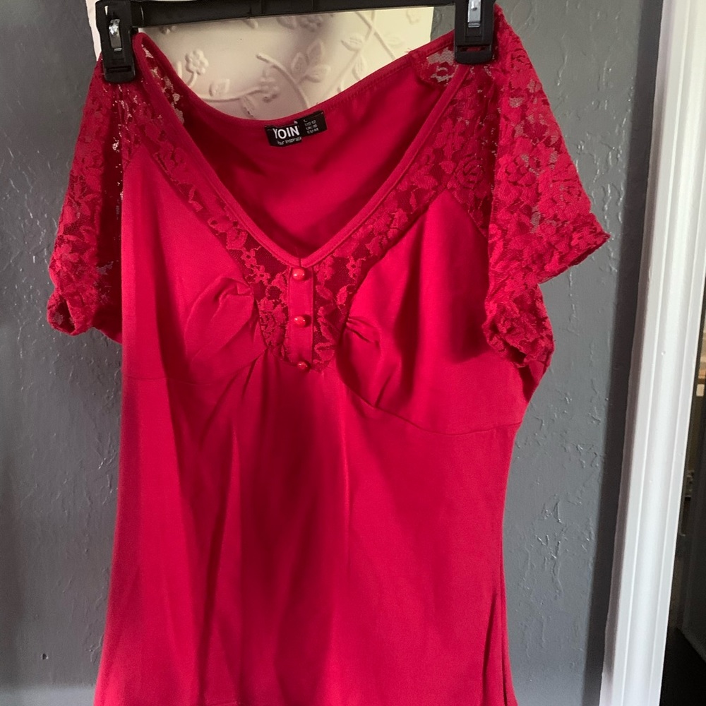Lace sleeve top